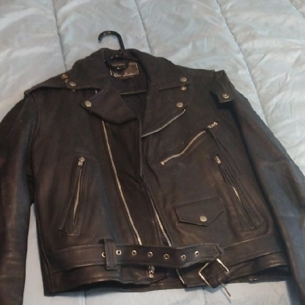 Men's Black Leather Bomber Jacket